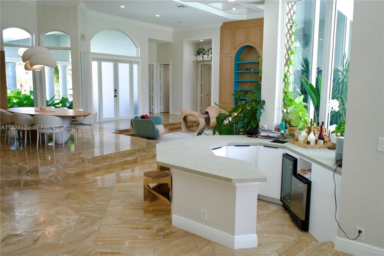 2493 Poinciana Dr, Weston, FL 33327 Photo