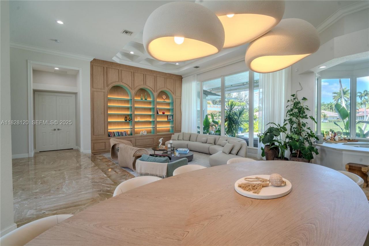 2493 Poinciana Dr, Weston, FL 33327 Photo