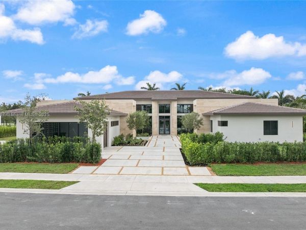 14930 SW 16th Ct, Davie, FL 33326