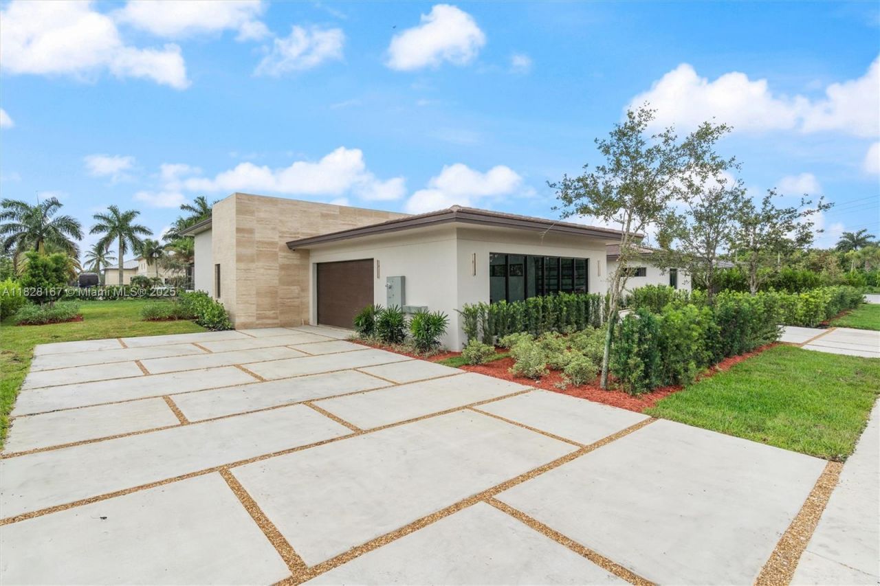 14930 SW 16th Ct, Davie, FL 33326 Photo