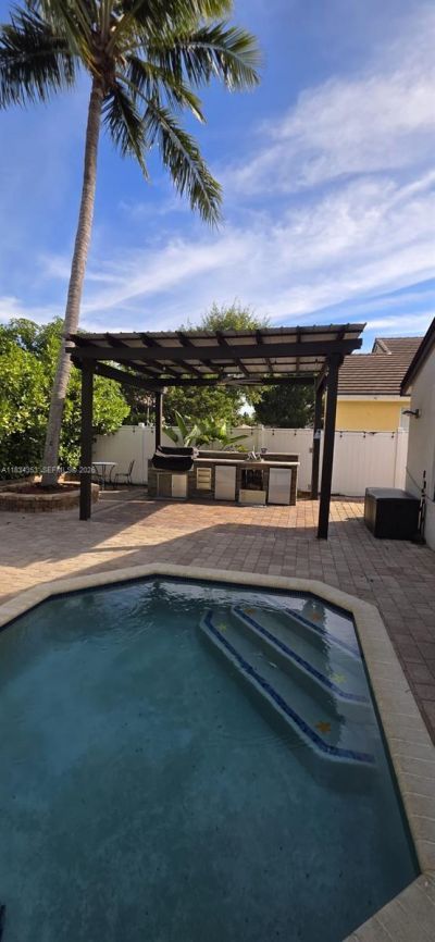 19185 SW 25th Ct, Miramar, FL 33029 Photo