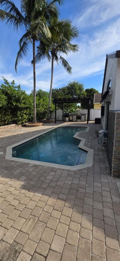 19185 SW 25th Ct, Miramar, FL 33029 Photo