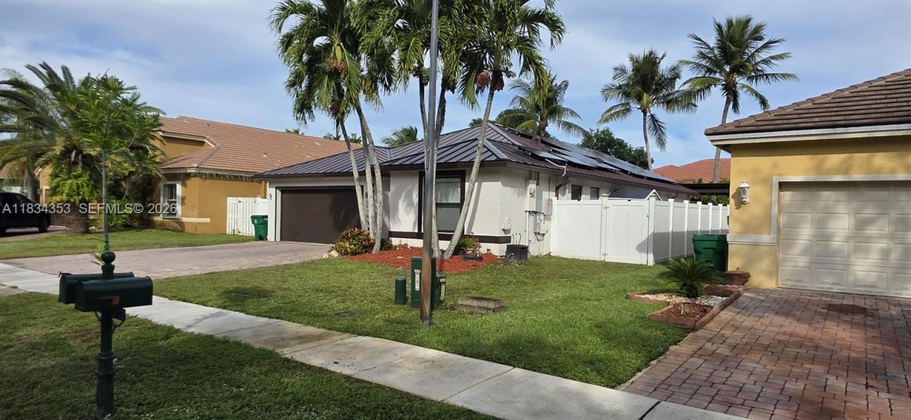 19185 SW 25th Ct, Miramar, FL 33029 Photo