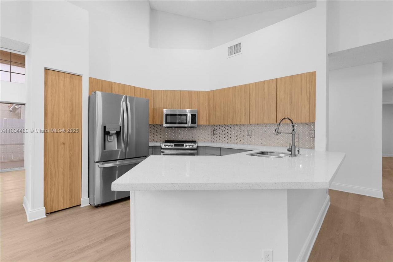 1525 Seabay Rd, Weston, FL 33326 Photo