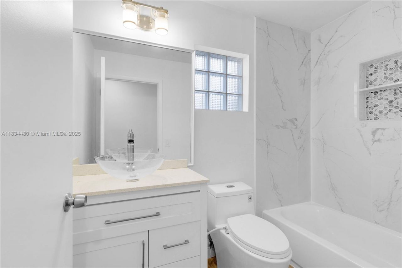 1525 Seabay Rd, Weston, FL 33326 Photo