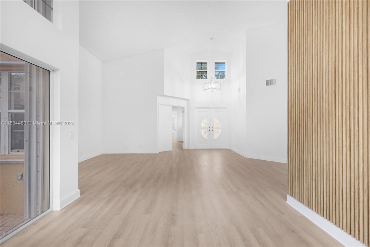 1525 Seabay Rd, Weston, FL 33326 Photo