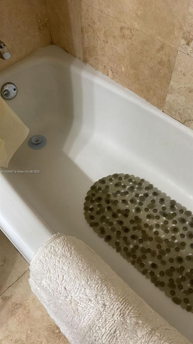 3180 S Ocean Dr, Unit 1602, Hallandale Beach, FL 33009 Photo