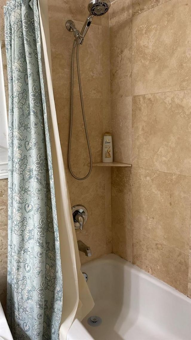 3180 S Ocean Dr, Unit 1602, Hallandale Beach, FL 33009 Photo