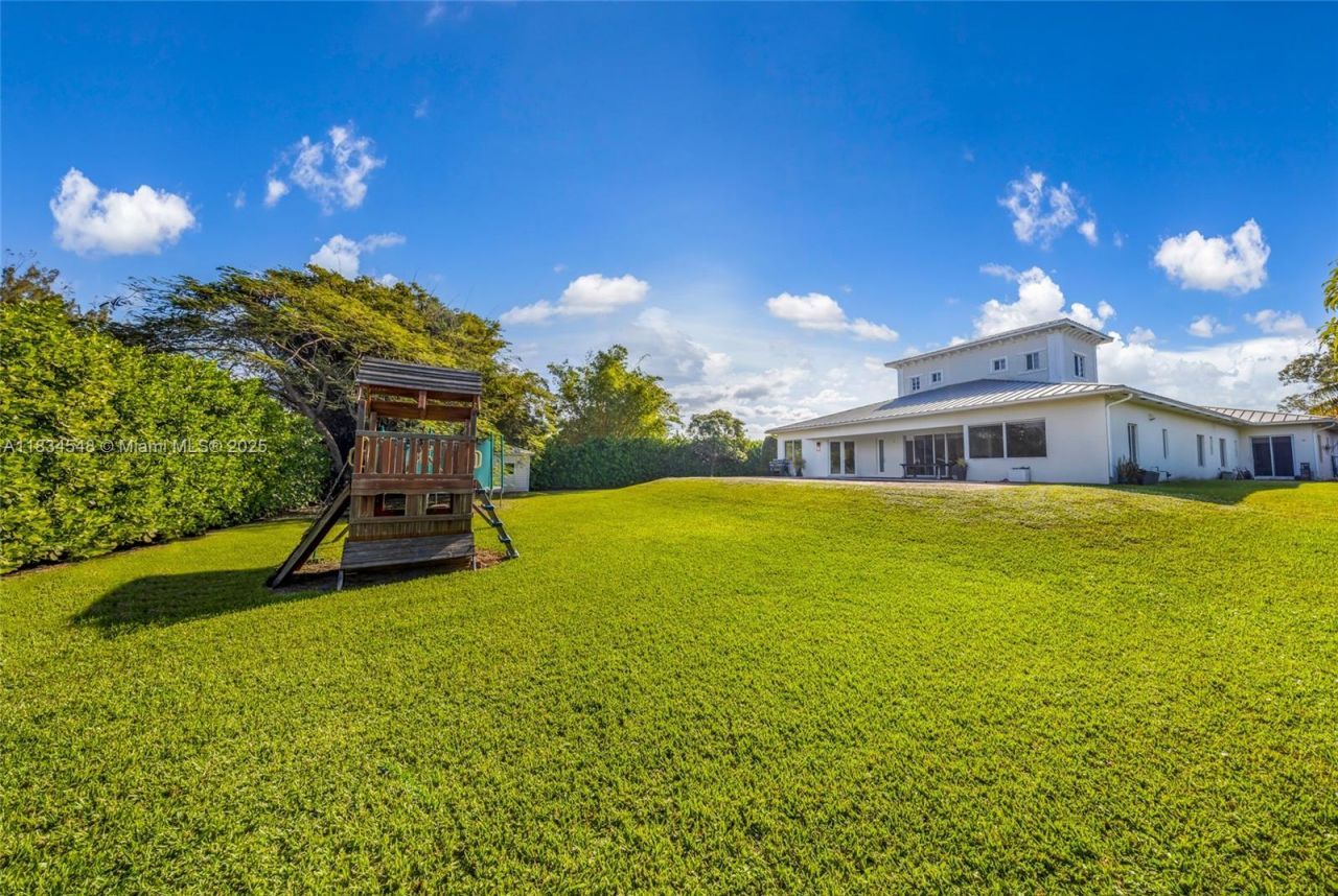 16701 SW 49th St, Southwest Ranches, FL 33331 Photo