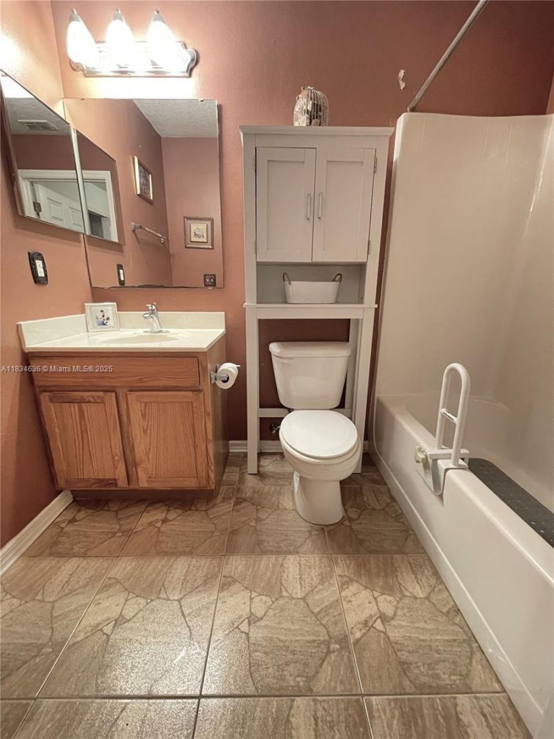 8535 104th Ct, Vero Beach, FL 32967 Photo