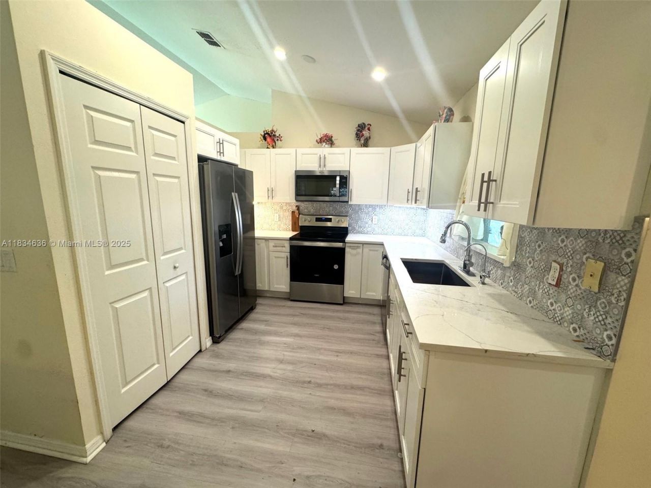 8535 104th Ct, Vero Beach, FL 32967 Photo