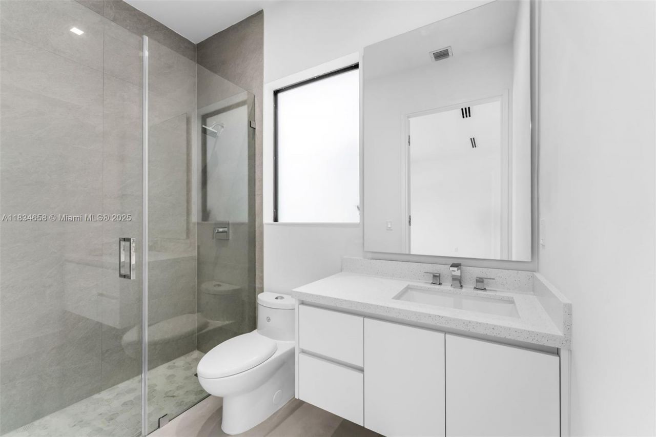 8220 SW 193rd Terrace, Cutler Bay, FL 33157 Photo