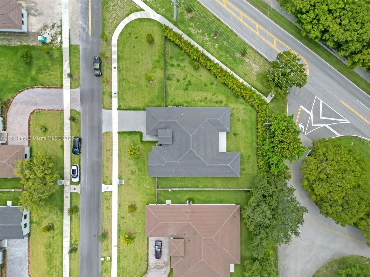 8220 SW 193rd Terrace, Cutler Bay, FL 33157 Photo