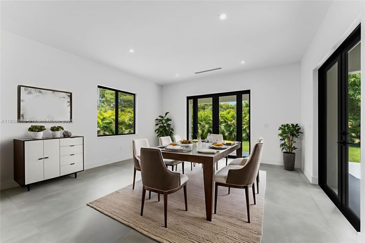 8220 SW 193rd Terrace, Cutler Bay, FL 33157 Photo