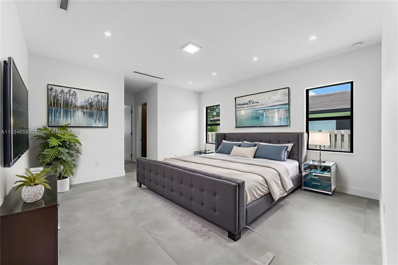 8220 SW 193rd Terrace, Cutler Bay, FL 33157 Photo