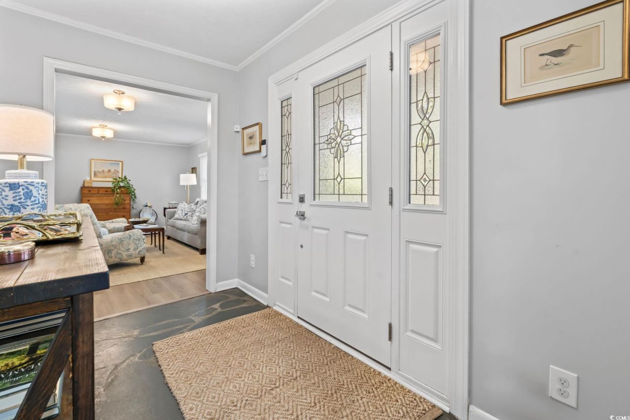 5626 Woodside Ave. Photo 3