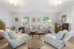 5626 Woodside Ave. photo 4