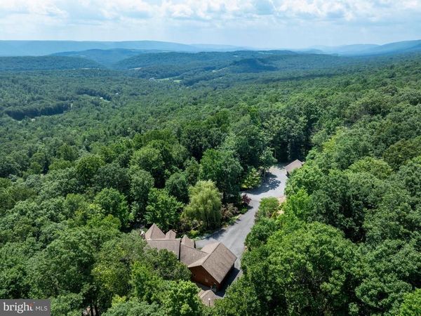 1400 JACKS MOUNTAIN ROAD, MC VEYTOWN, PA 17051