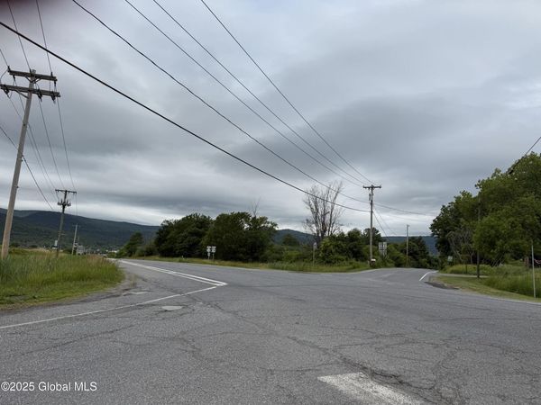 301 Burgoyne Road, Ticonderoga, NY 12883