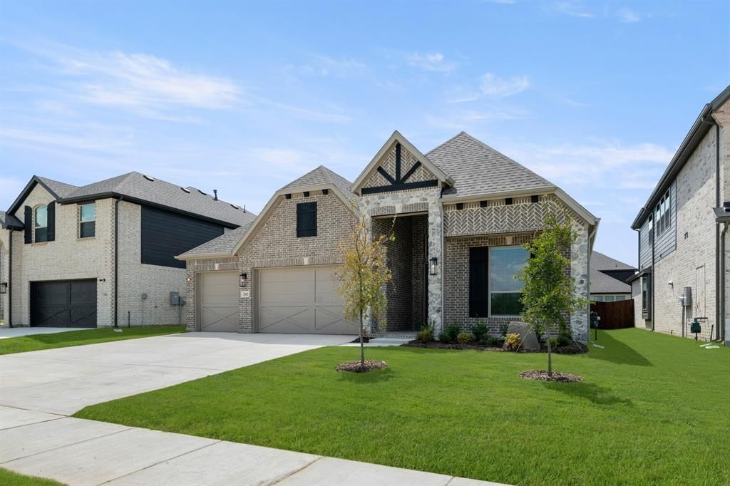 2102 Pelican Drive, Mansfield, TX 76063 Main Photo