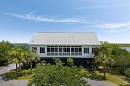 315 Lofton Court photo 4