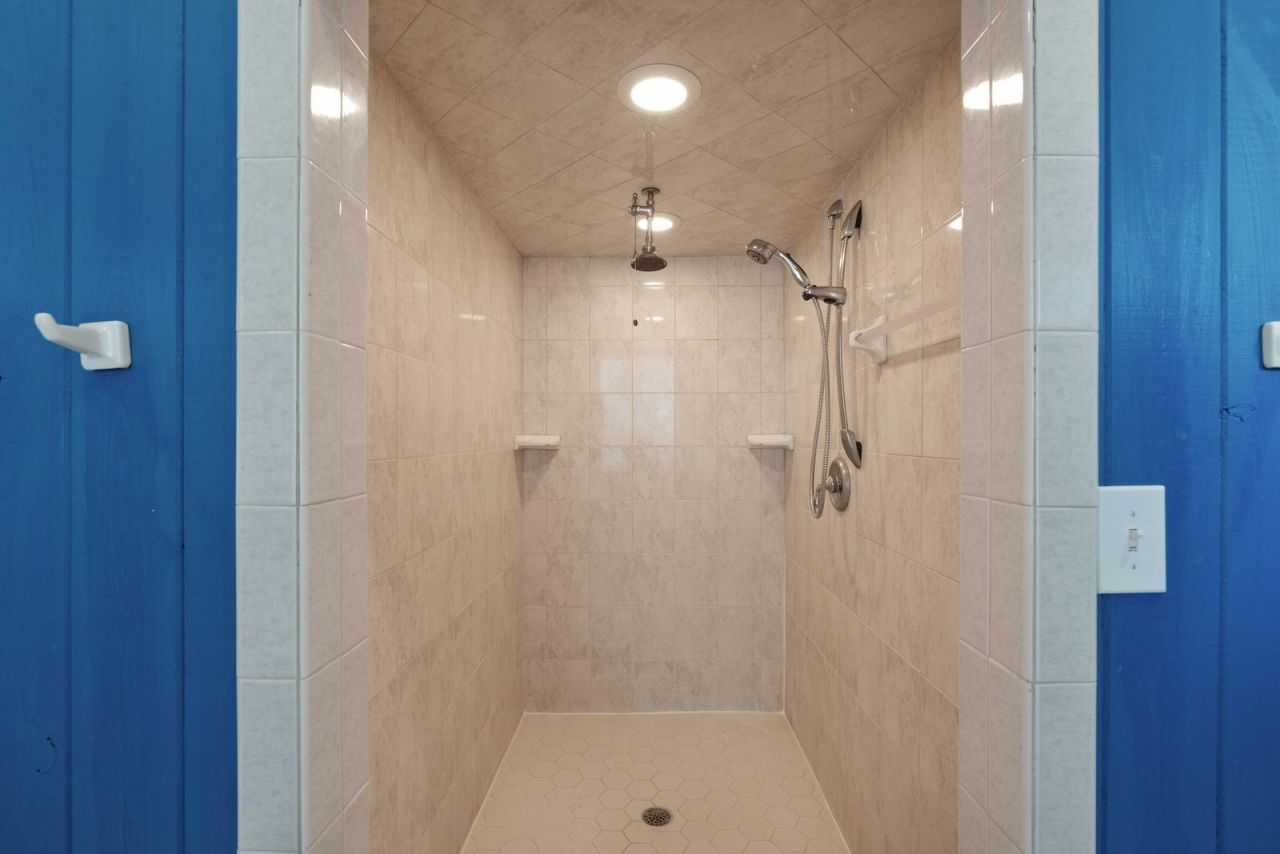 315 Lofton Court Photo 38