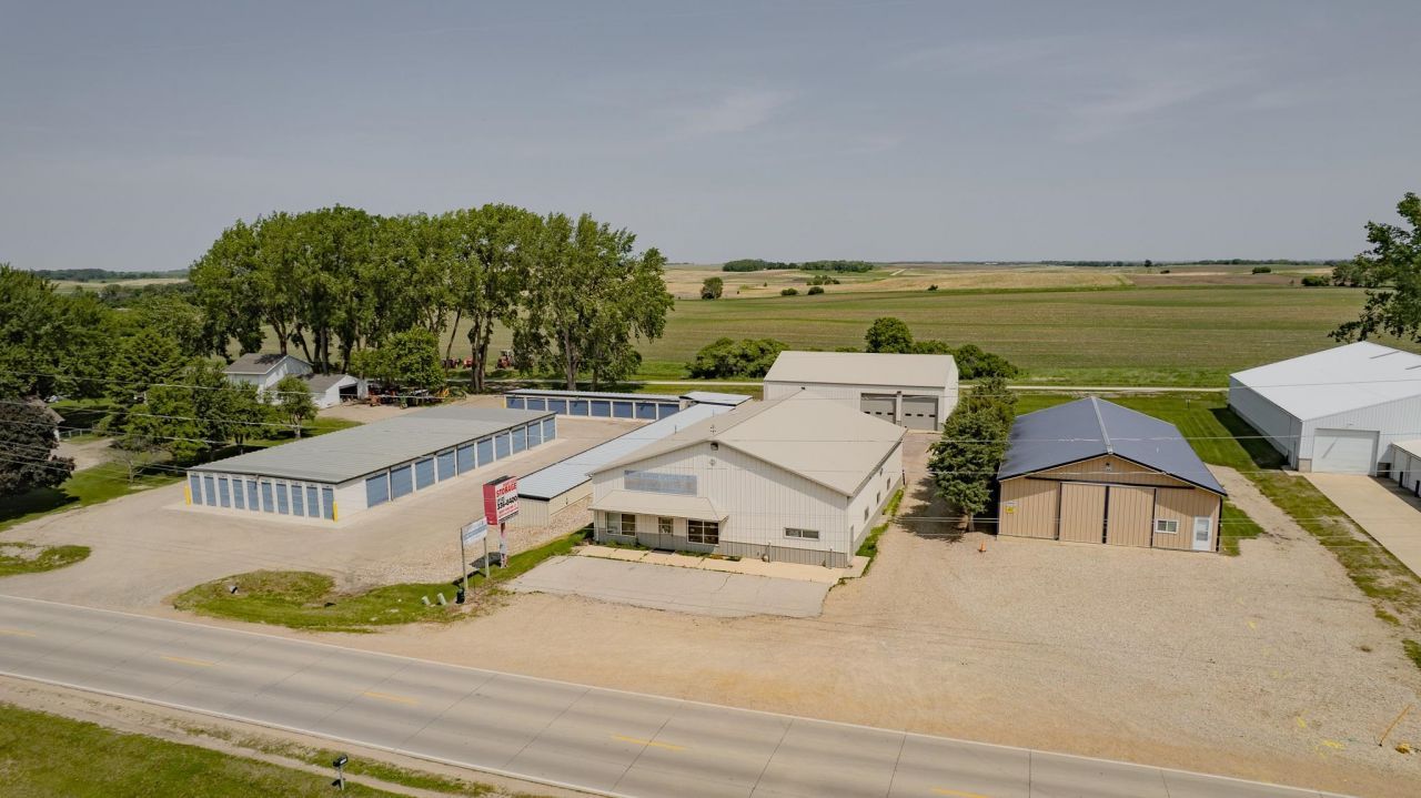 2216 15th Street, Spirit Lake, IA 51360 Main Photo