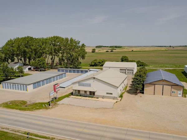 2216 15Th Street, Spirit Lake, IA 51360