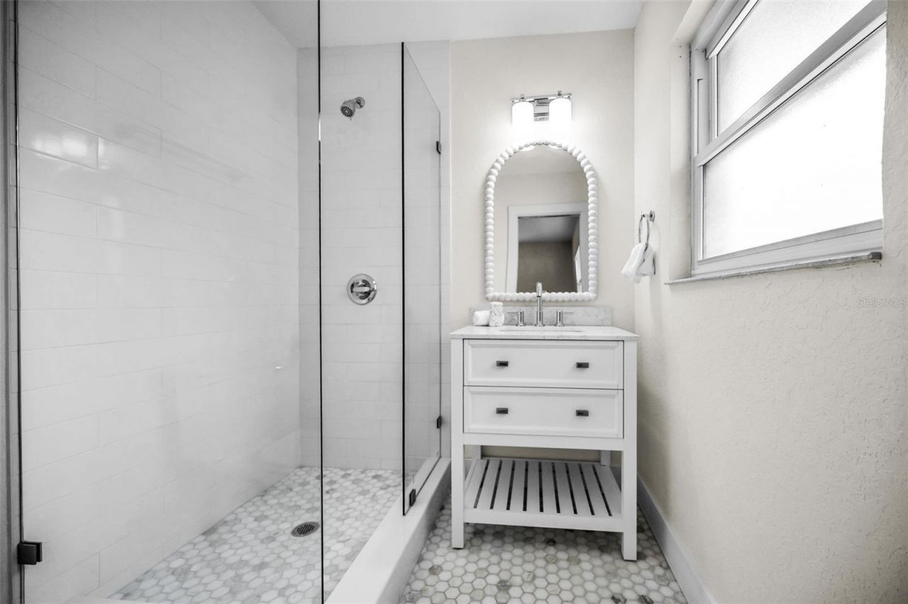 409 S Barbara Lane, Tampa, FL 33609 Photo