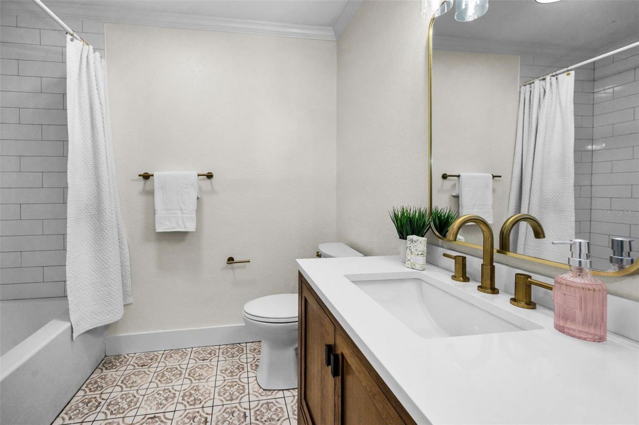 409 S Barbara Lane, Tampa, FL 33609 Photo