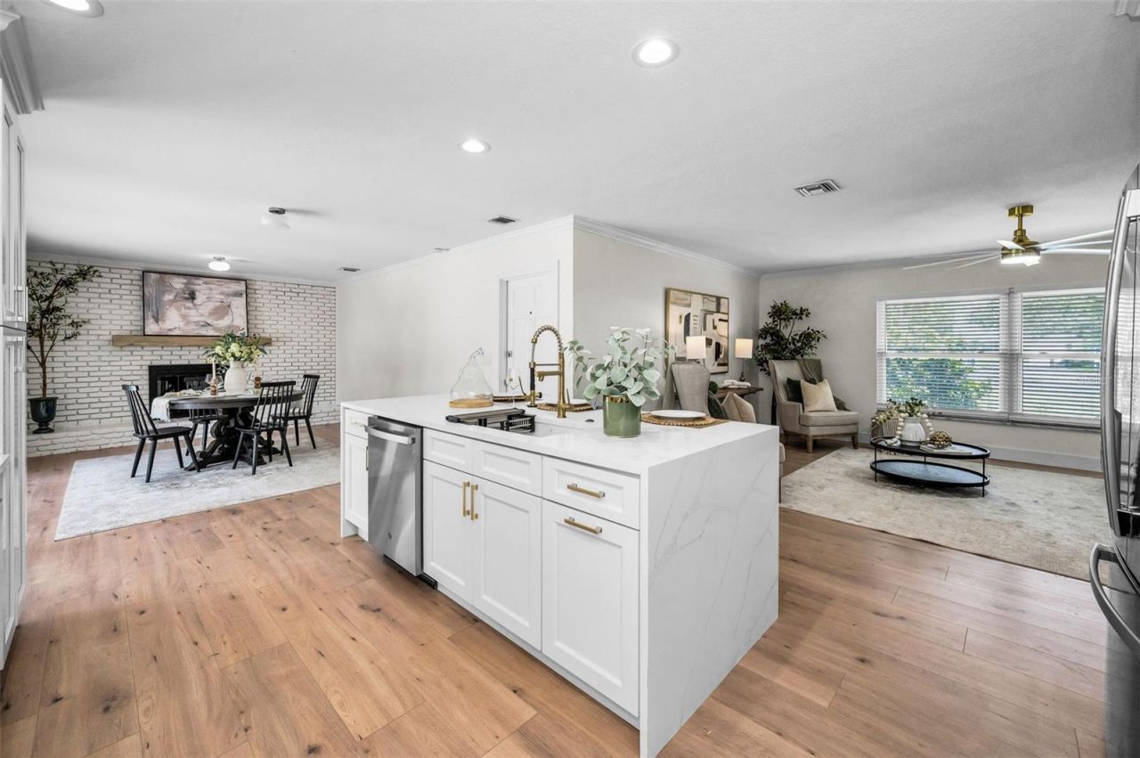 409 S Barbara Lane, Tampa, FL 33609 Photo