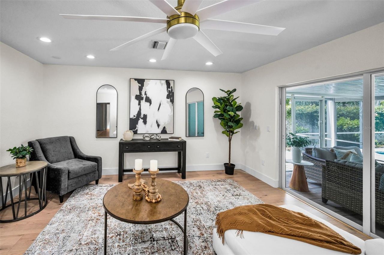 409 S Barbara Lane, Tampa, FL 33609 Photo