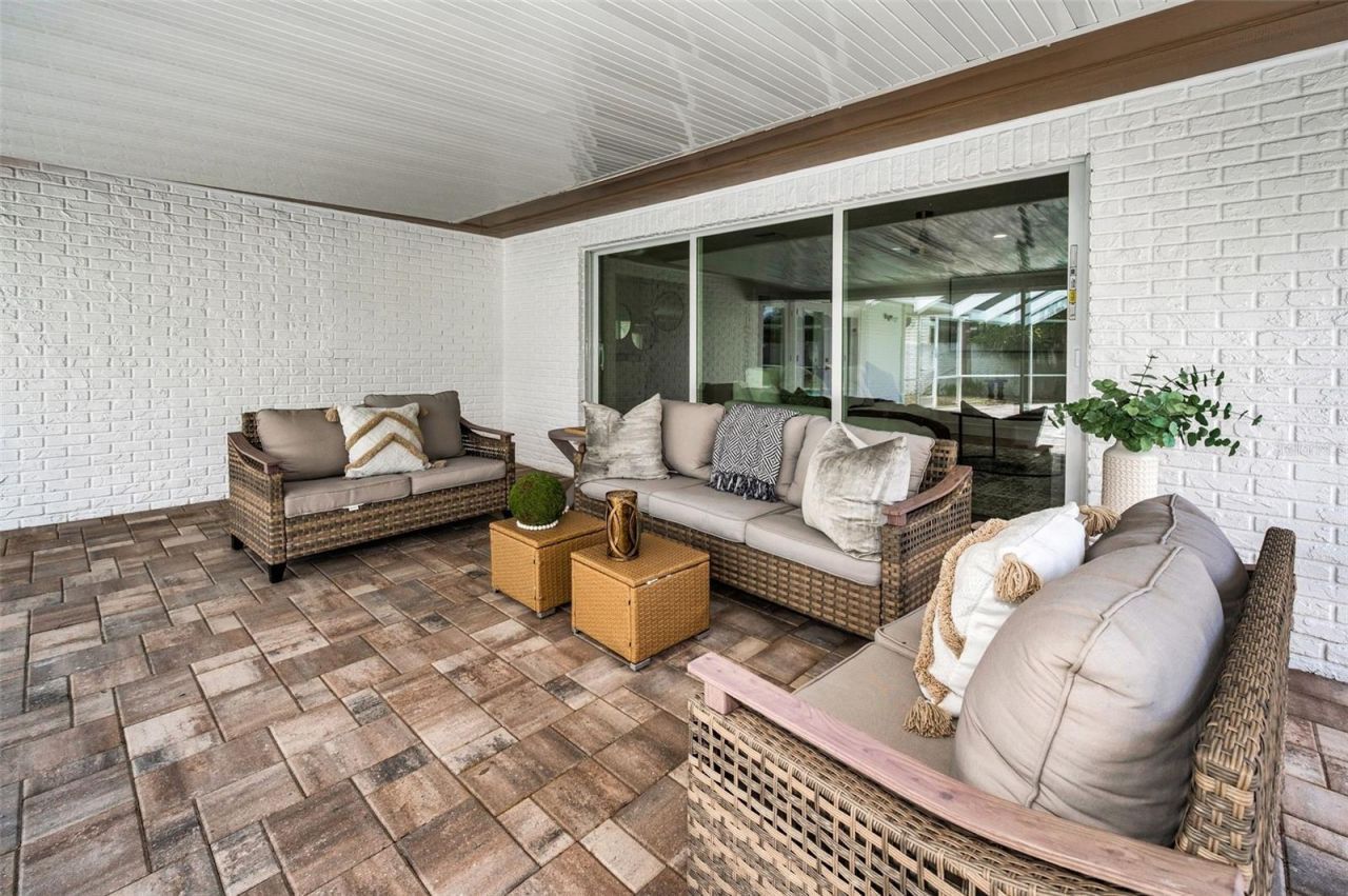 409 S Barbara Lane, Tampa, FL 33609 Photo