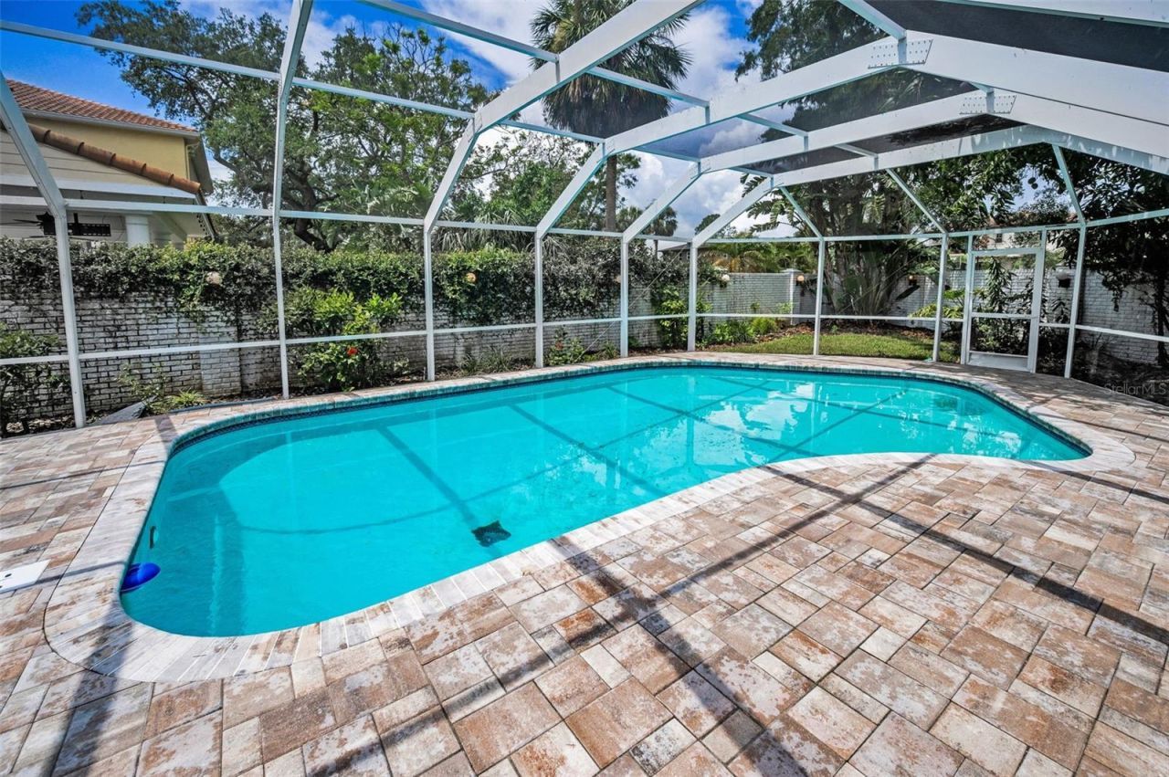 409 S Barbara Lane, Tampa, FL 33609 Photo