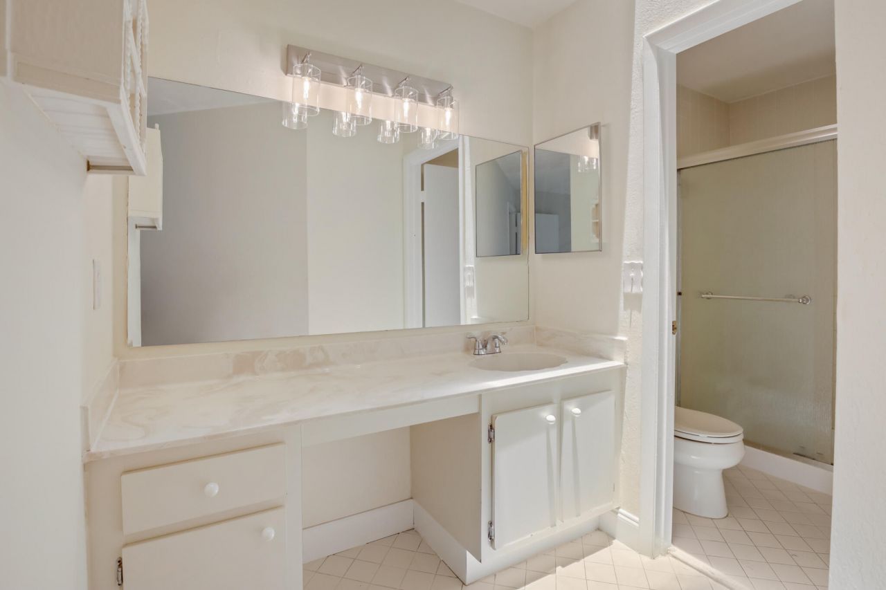 3340 Lucerne Park Drive, Greenacres, FL 33467 Photo