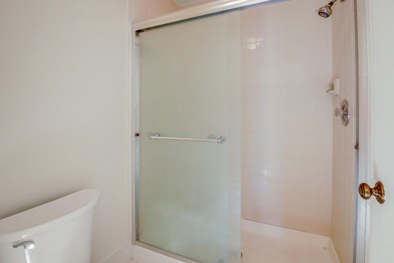 3340 Lucerne Park Drive, Greenacres, FL 33467 Photo