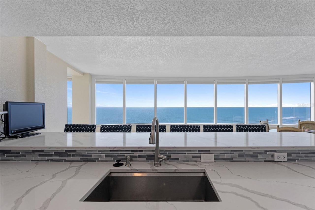 2625 S Atlantic Avenue, Unit 28SE, Daytona Beach Shores, FL 32118 Photo