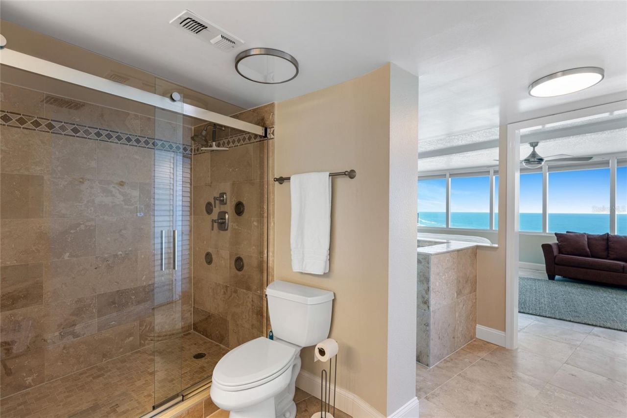 2625 S Atlantic Avenue, Unit 28SE, Daytona Beach Shores, FL 32118 Photo