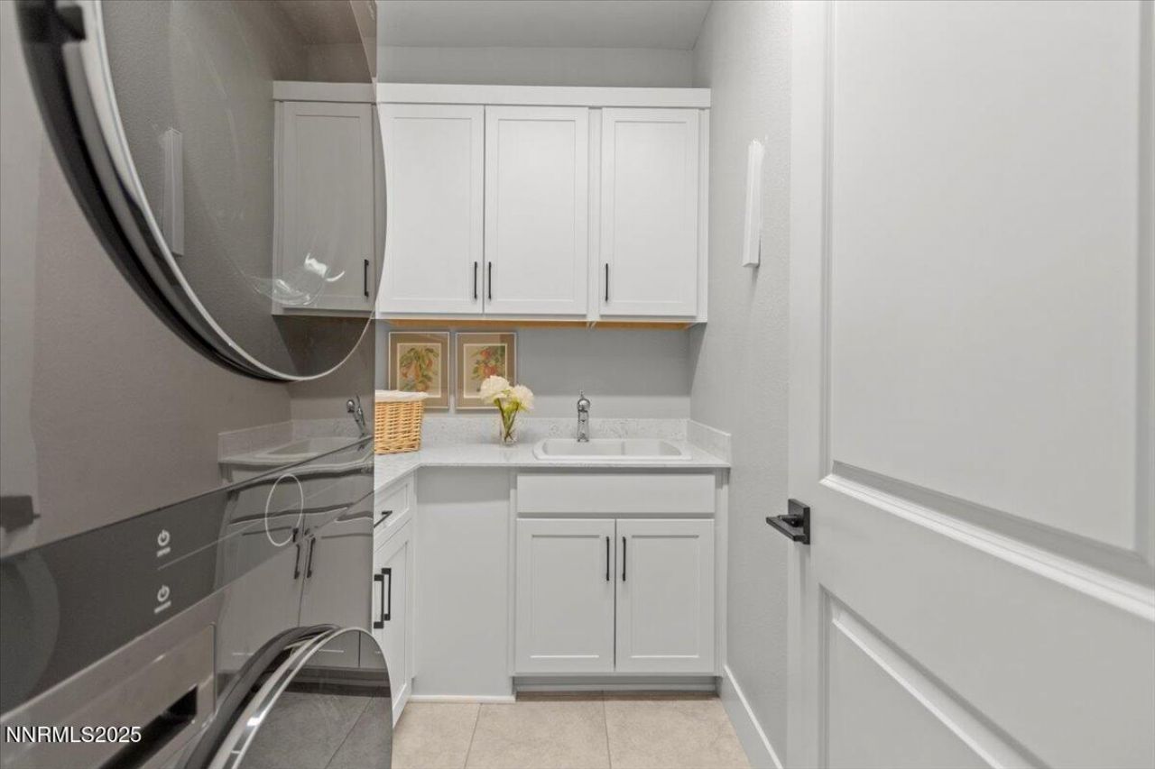 5517 Western Rider Trail, Reno, NV 89511 Photo