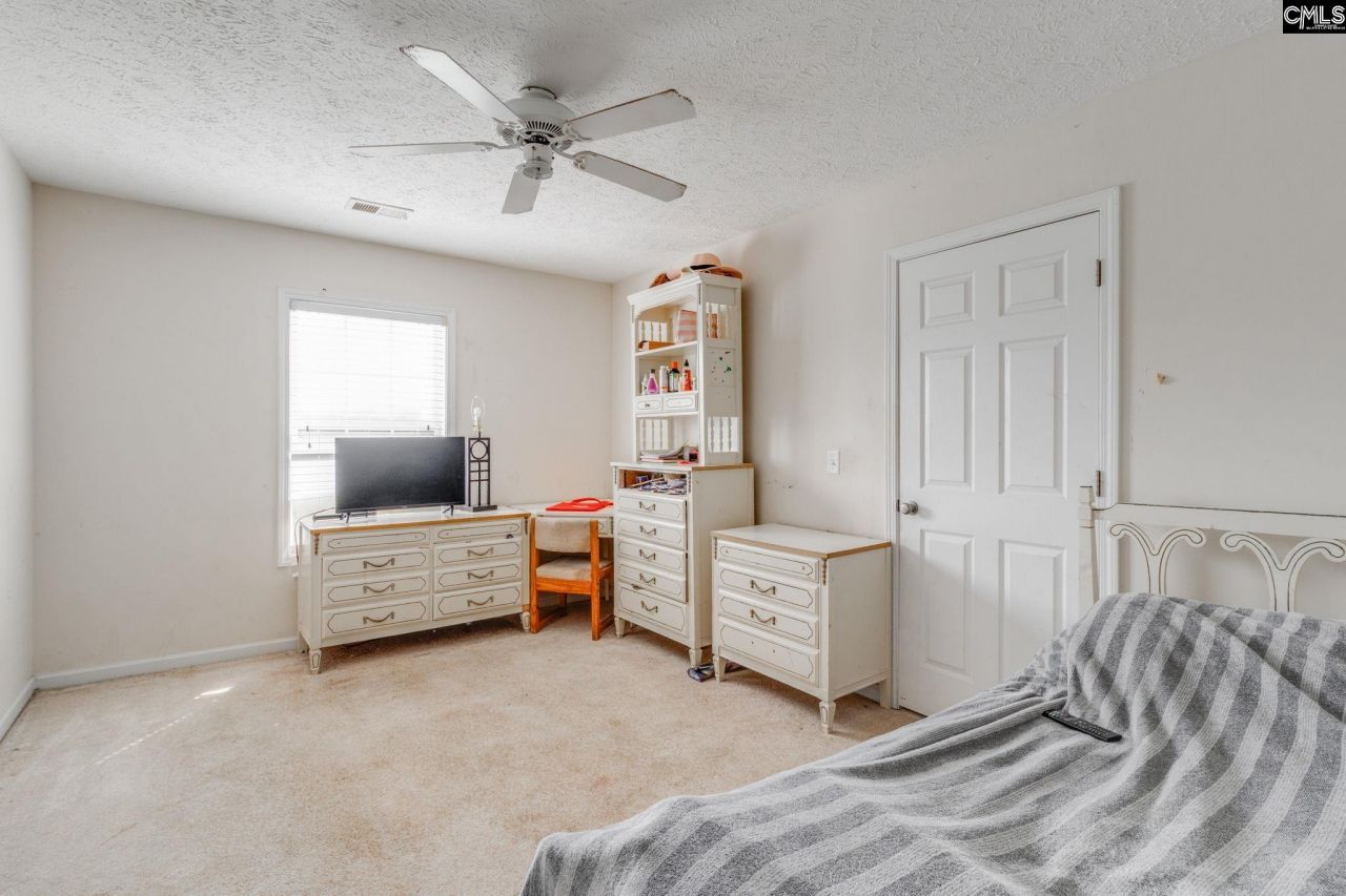 201 Brooksdale Drive Photo 31