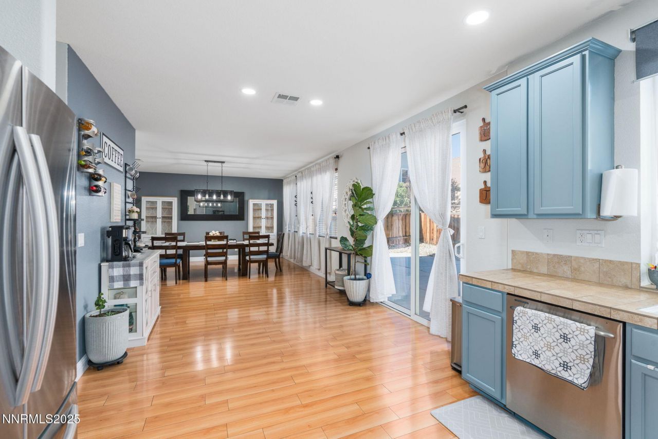 7220 Windswept Loop, Sparks, NV 89436 Photo