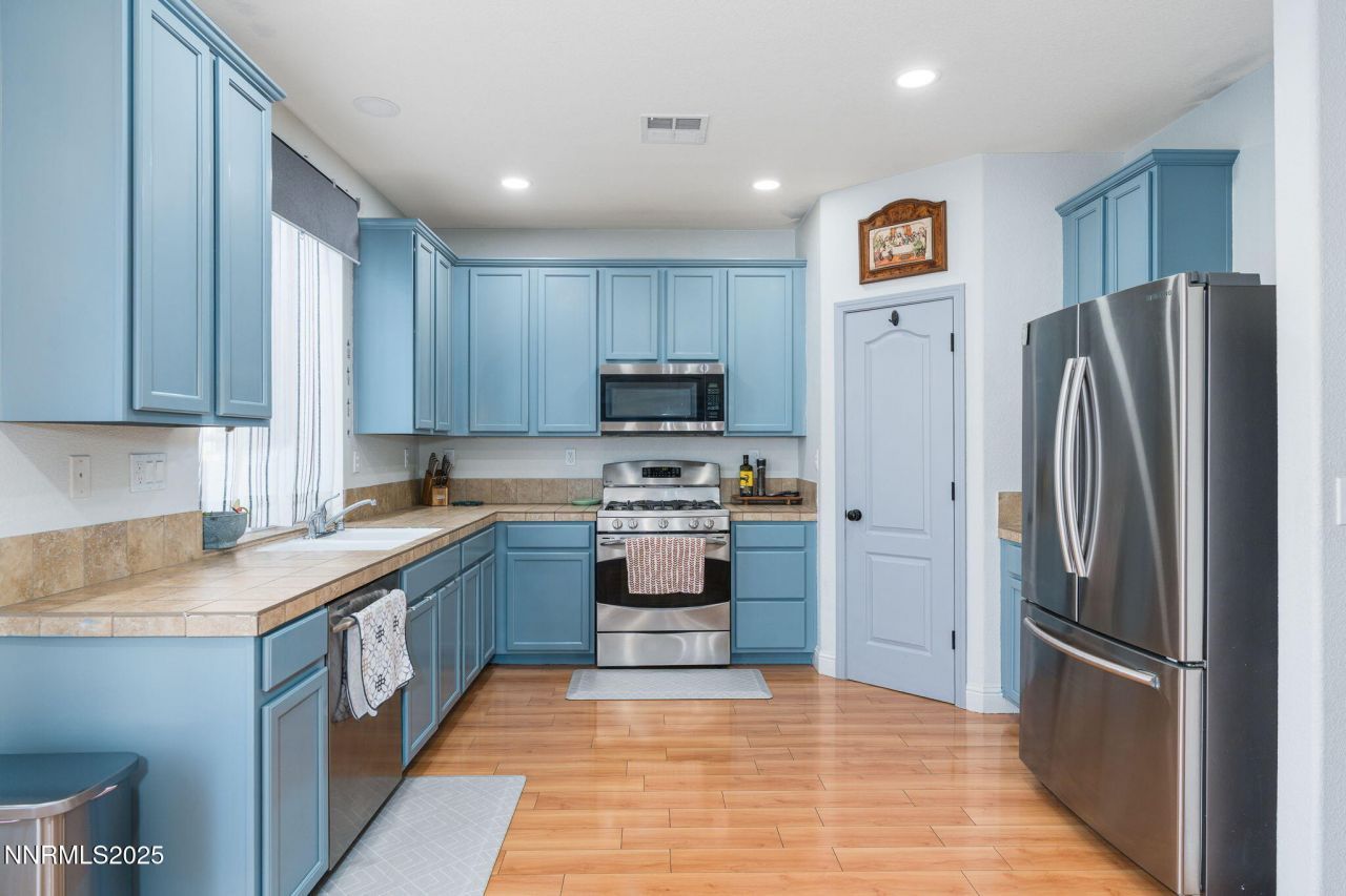 7220 Windswept Loop, Sparks, NV 89436 Photo