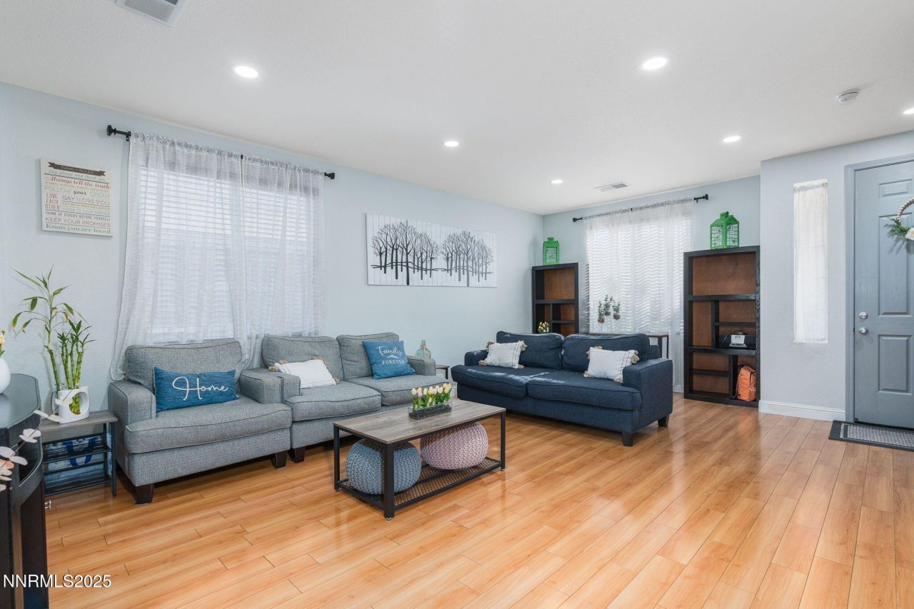 7220 Windswept Loop, Sparks, NV 89436 Photo