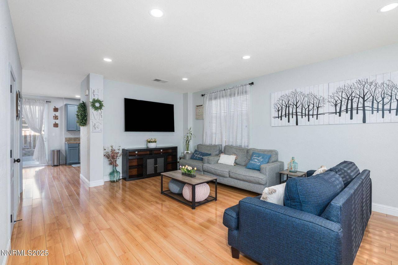 7220 Windswept Loop, Sparks, NV 89436 Photo