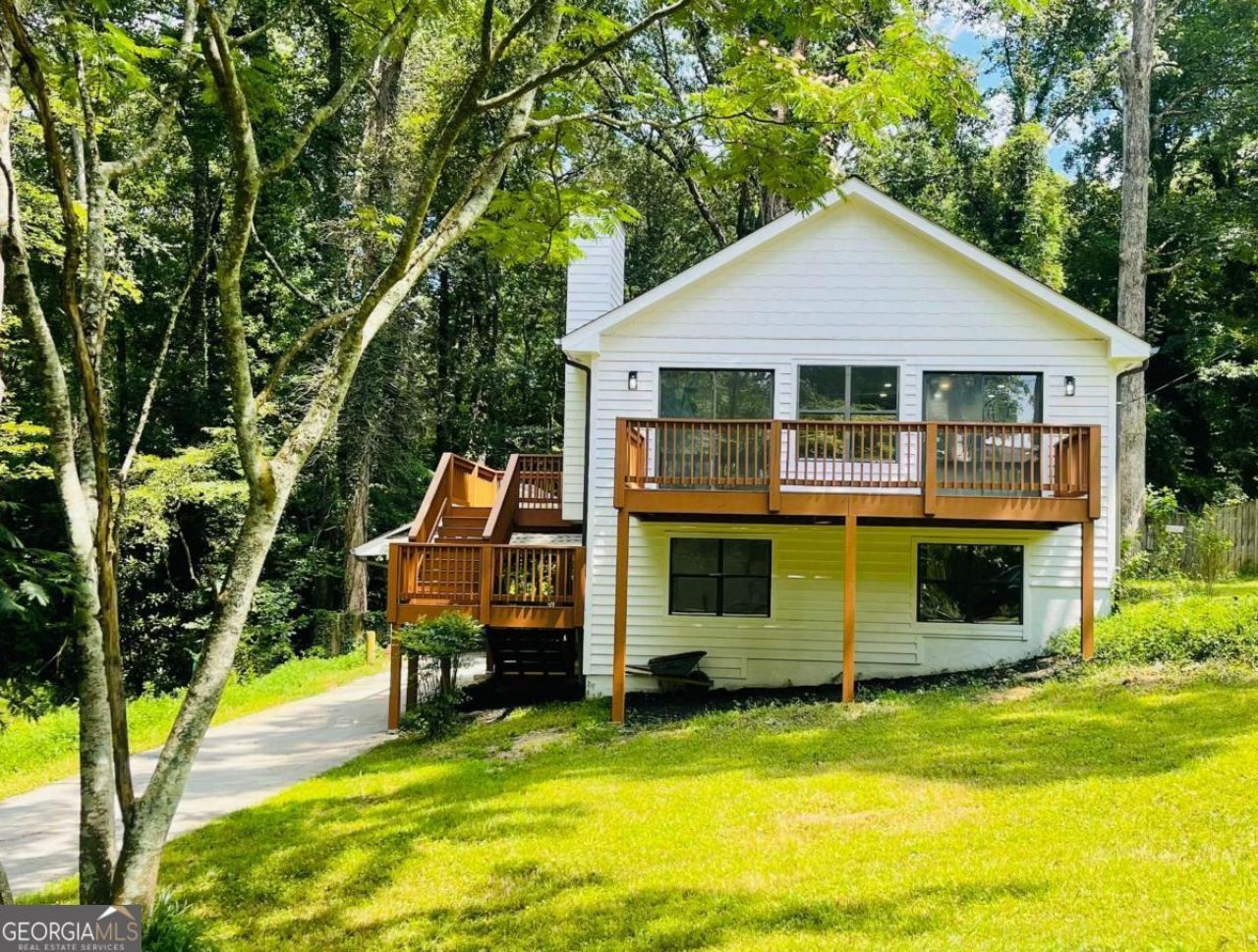 4440 SW Cary Drive Snellville, GA 30039