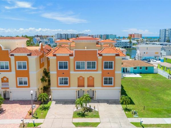 141 175TH AVENUE E, REDINGTON SHORES, FL 33708