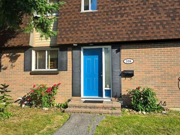 336 GARDEN GLEN Private, Unit 24, Ottawa, ON K2G1H1