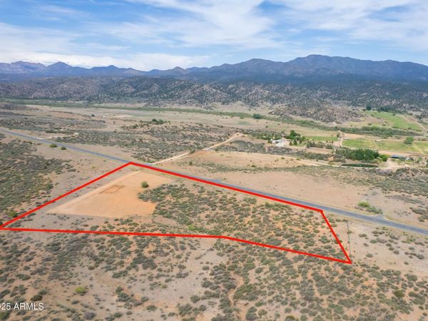 1100c S Iron Springs Road, Unit -, Skull Valley, AZ 86338