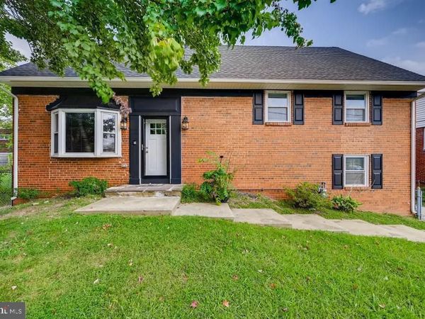 827 UNIVERSITY BOULEVARD W, SILVER SPRING, MD 20901