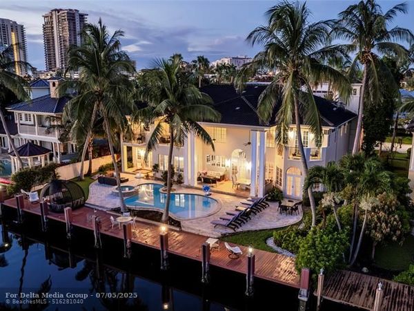 7 Pelican Dr, Fort Lauderdale, FL 33301